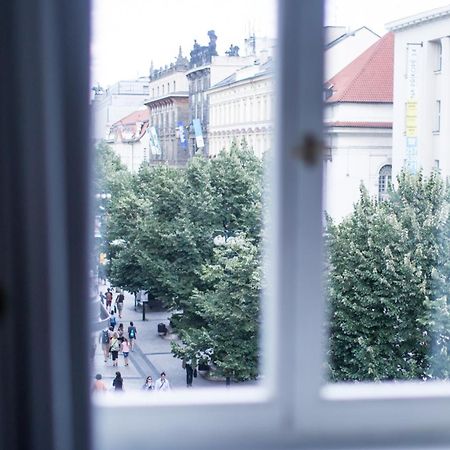 Friday Hotel Praha Bagian luar foto