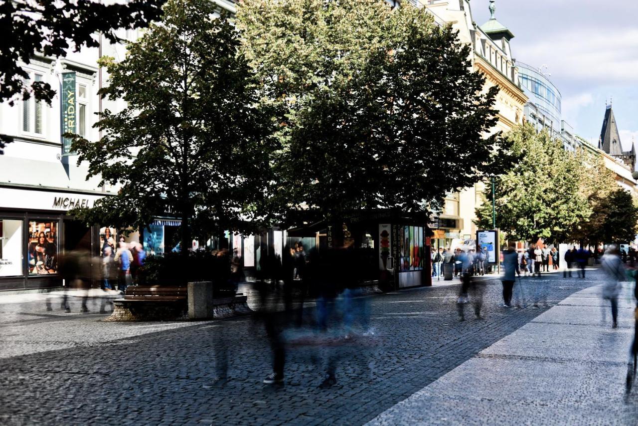 Friday Hotel Praha Bagian luar foto